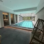 Asgard Hotel