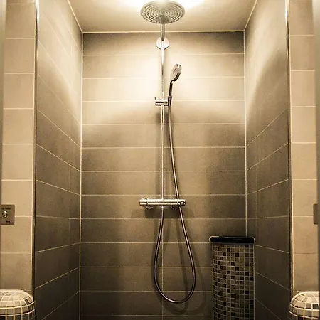 Asgard Hotel 4*