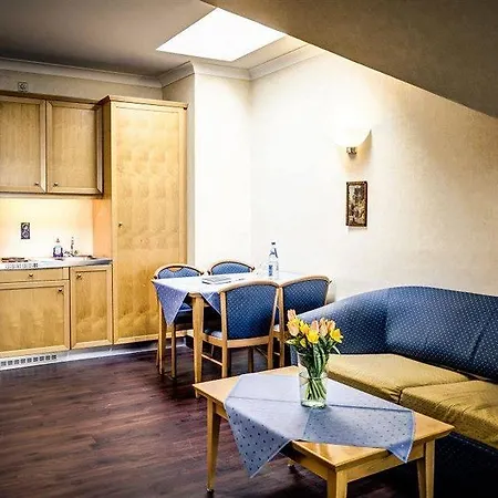 Asgard Hotel